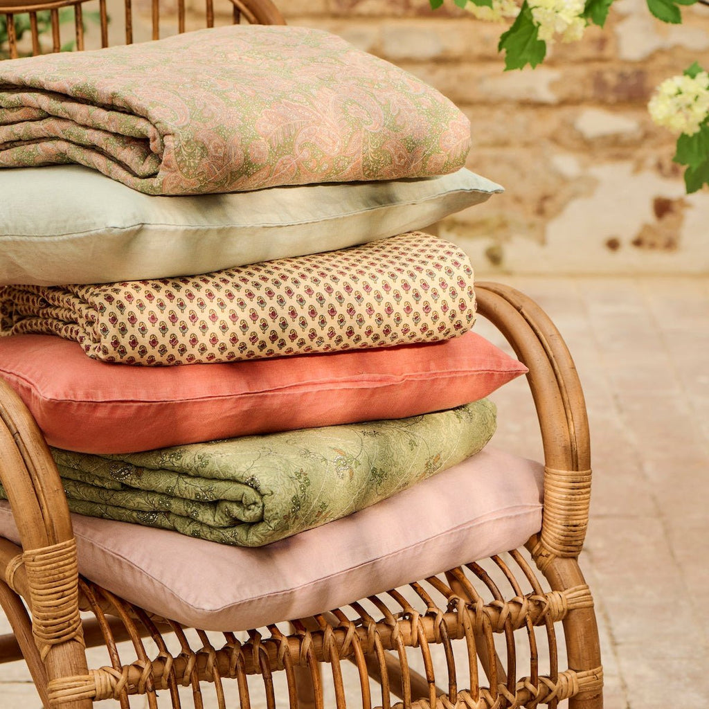 IBLaursen Cotton Quilt - Beige, Raspberry and Blue - RhoolQuiltIB LaursenIBLaursen Cotton Quilt - Beige, Raspberry and Blue