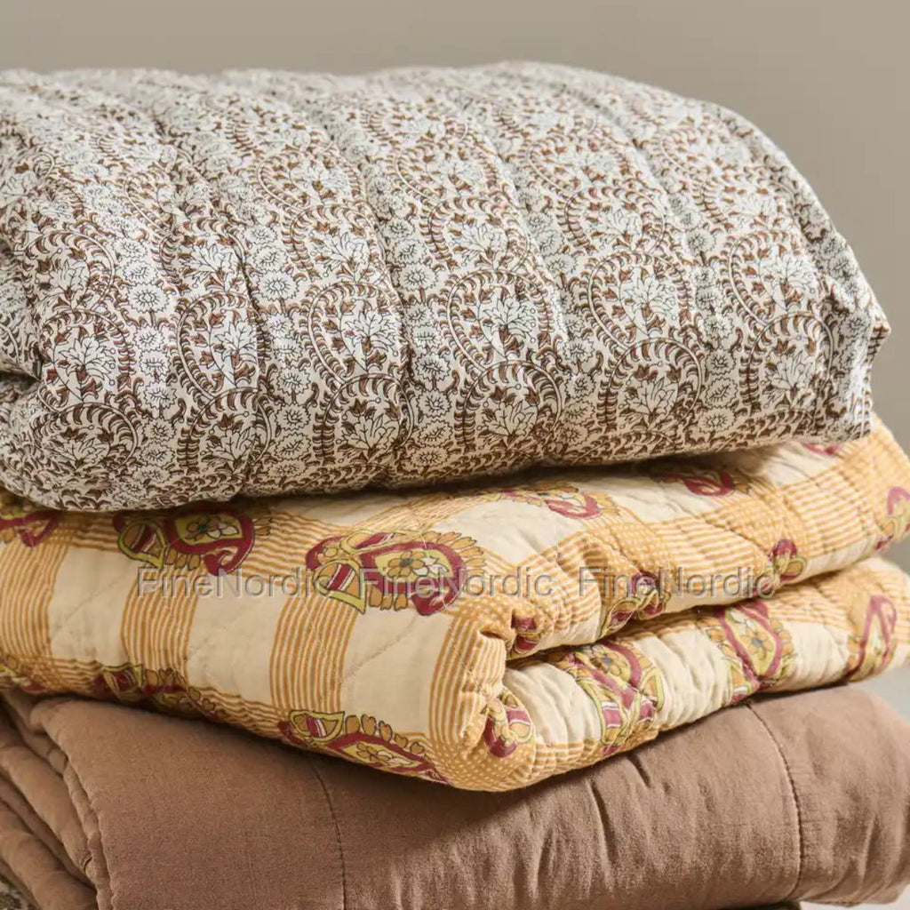IBLaursen Cotton Quilt - Brown and Cream Floral/Leaf - RhoolQuiltIB LaursenIBLaursen Cotton Quilt - Brown and Cream Floral/Leaf