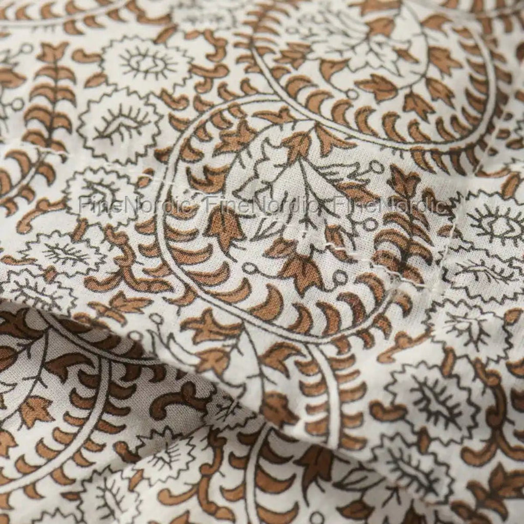 IBLaursen Cotton Quilt - Brown and Cream Floral/Leaf - RhoolQuiltIB LaursenIBLaursen Cotton Quilt - Brown and Cream Floral/Leaf