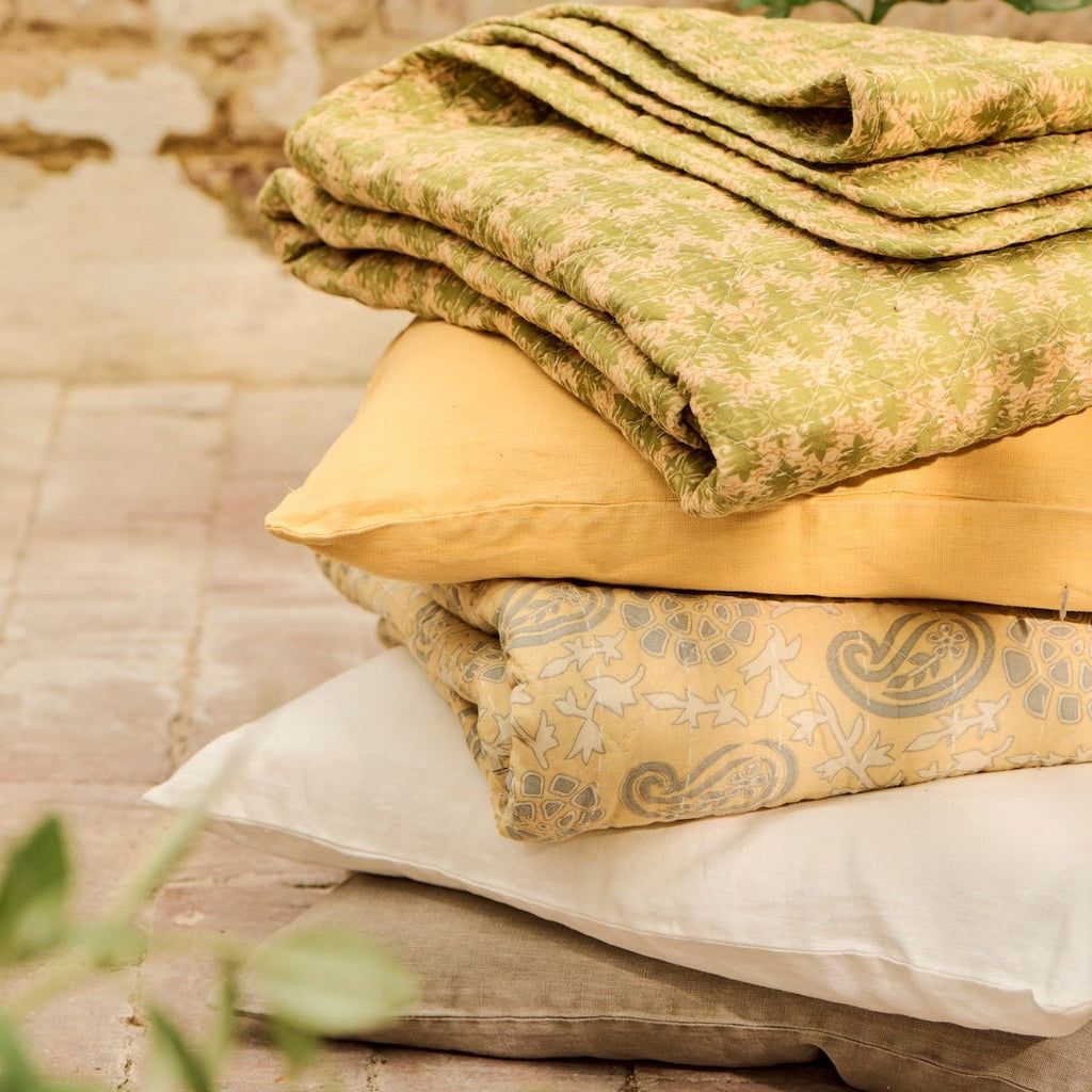 IBLaursen Cotton Quilt - Soft Yellow and Grey Paisley - RhoolQuiltIB LaursenIBLaursen Cotton Quilt - Soft Yellow and Grey Paisley