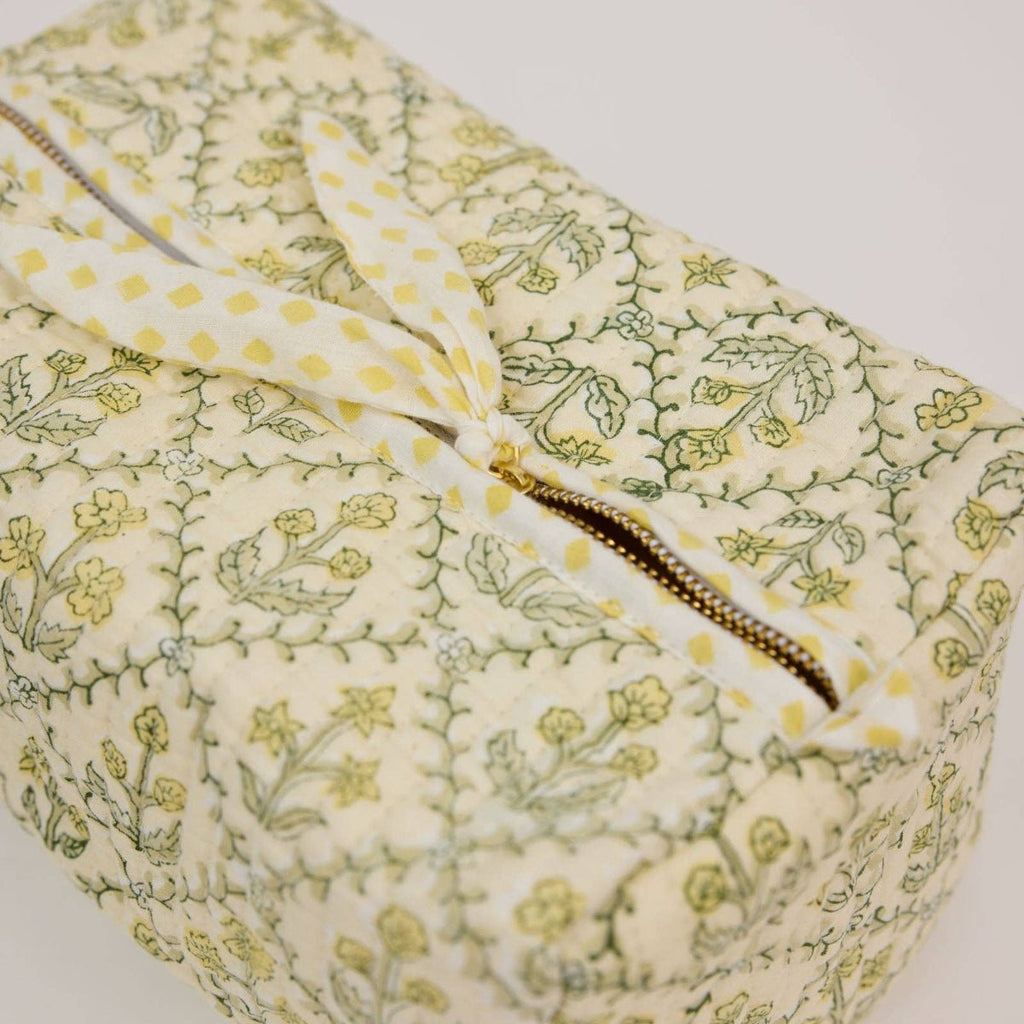 Paper Mirchi Organic Cotton Block Printed Wash Bag - Buttercream Lattice - RhoolWash BagPaper MirchiPaper Mirchi Organic Cotton Block Printed Wash Bag - Buttercream Lattice