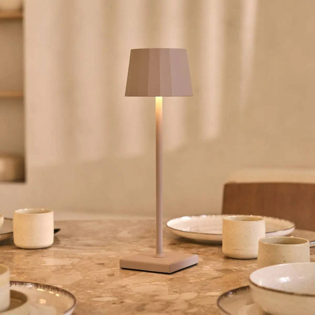 Rechargeable Dimmable Cordless Table Lamp - RhoolLampCordless LampRechargeable Dimmable Cordless Table Lamp