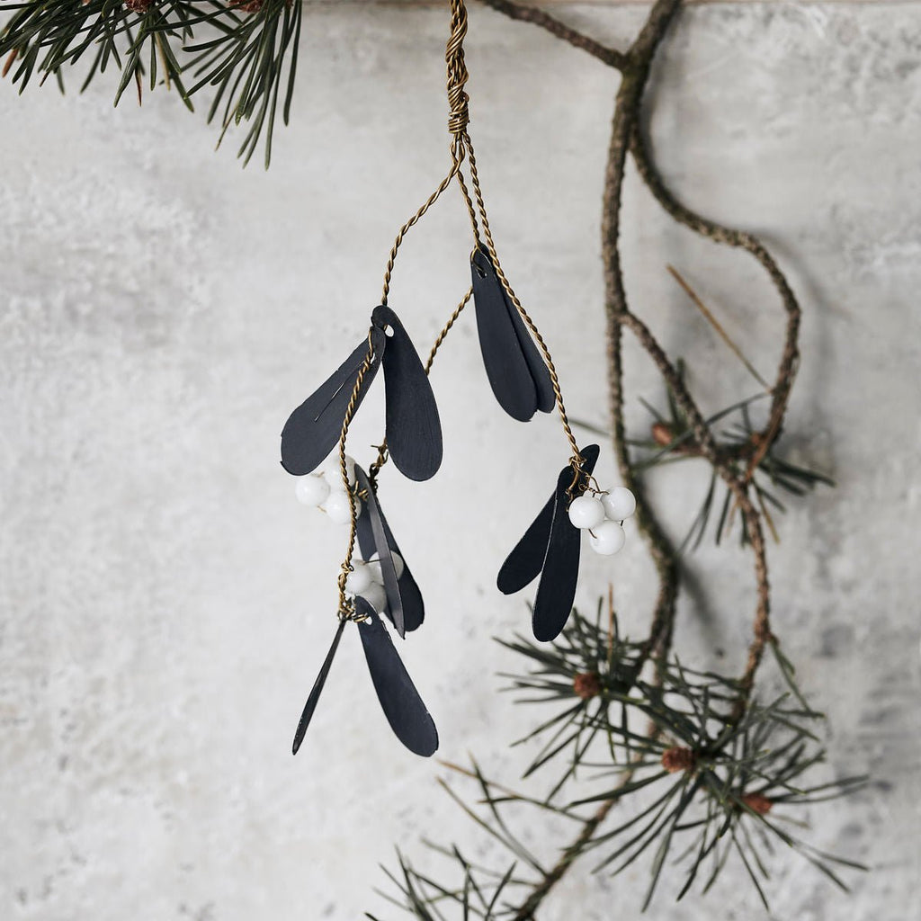 Metallic Mistletoe Decoration - RhoolBaubleHouse DoctorMetallic Mistletoe Decoration