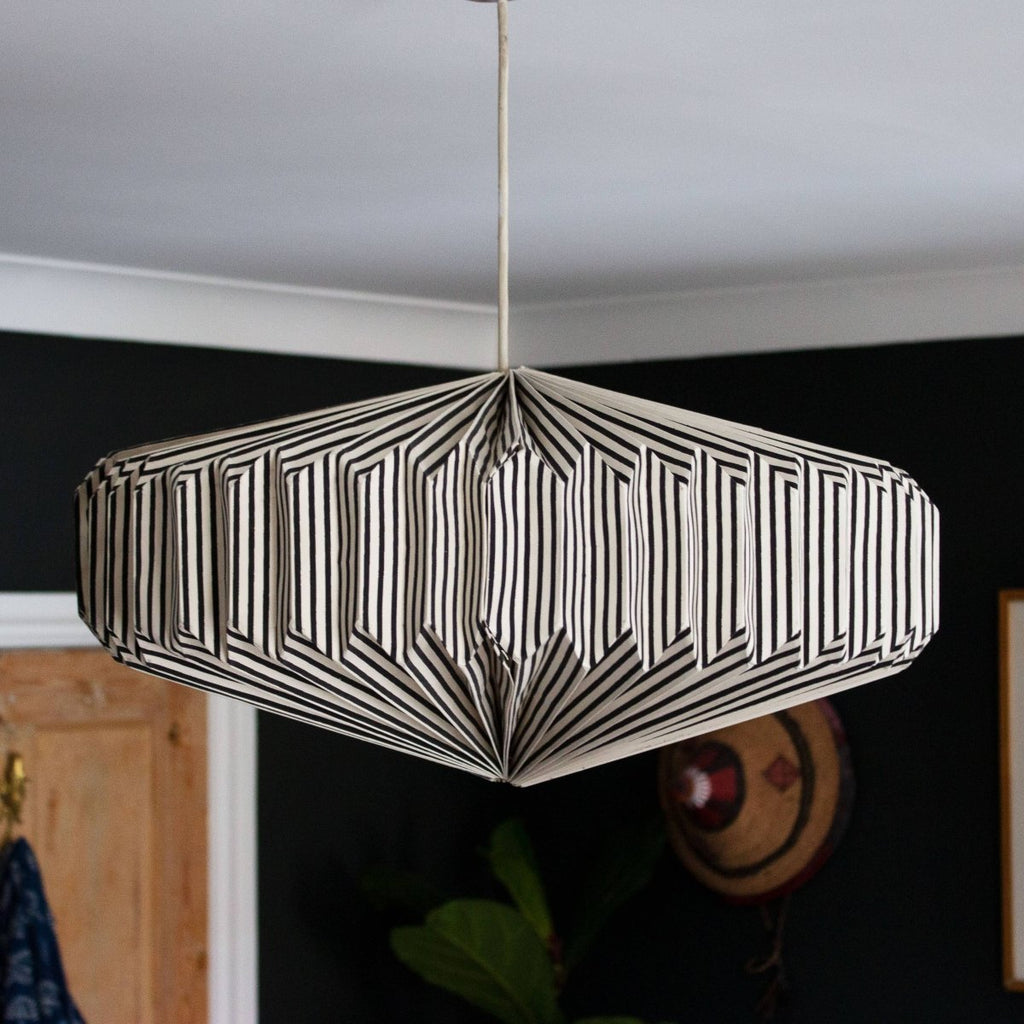 Origami Paper Lamp Shade - Black and White Saucer - RhoolLamp ShadesAARVENOrigami Paper Lamp Shade - Black and White Saucer